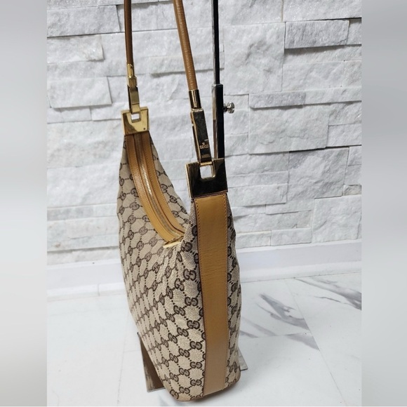 Authentic Gucci Bag Monogram Shoulder Bag - Picture 2 of 14